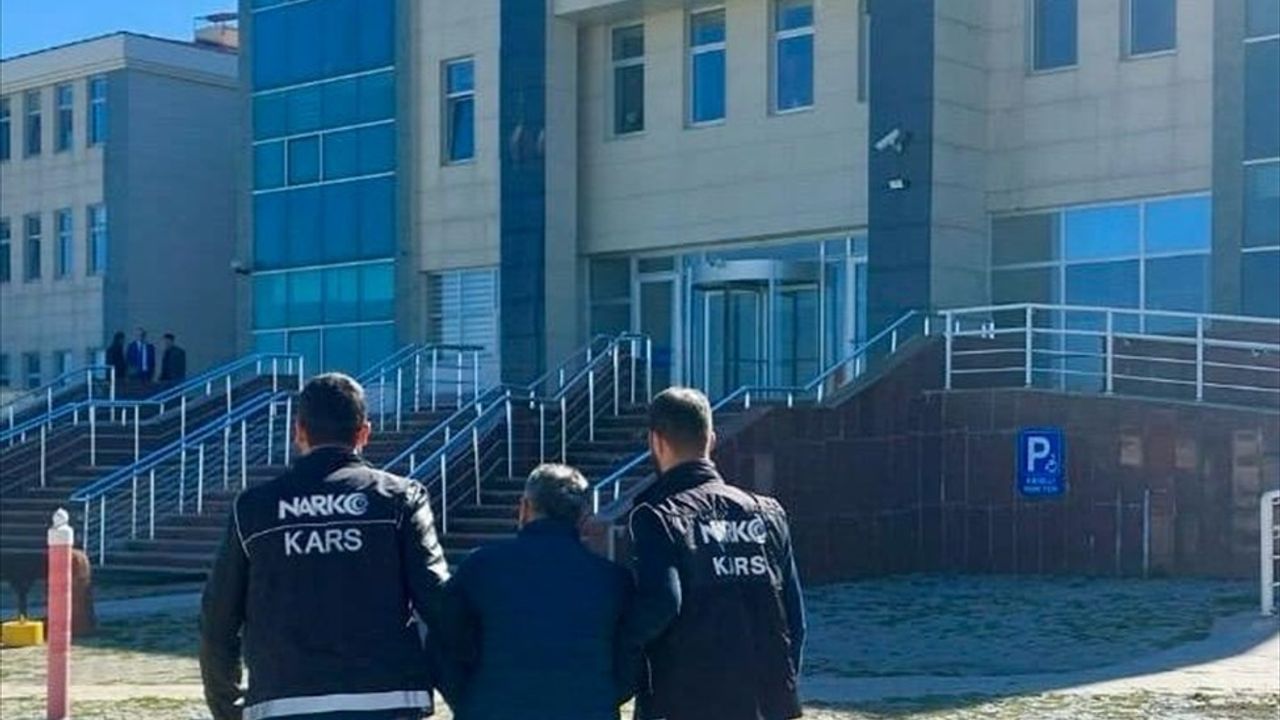 Kars'ta Uyuşturucu Ticareti Suçundan Firari Hükümlü Yakalandı