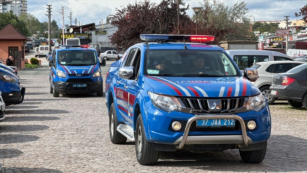 Kastamonu'da Eşini Vuran Polis Adliyeye Sevk Edildi