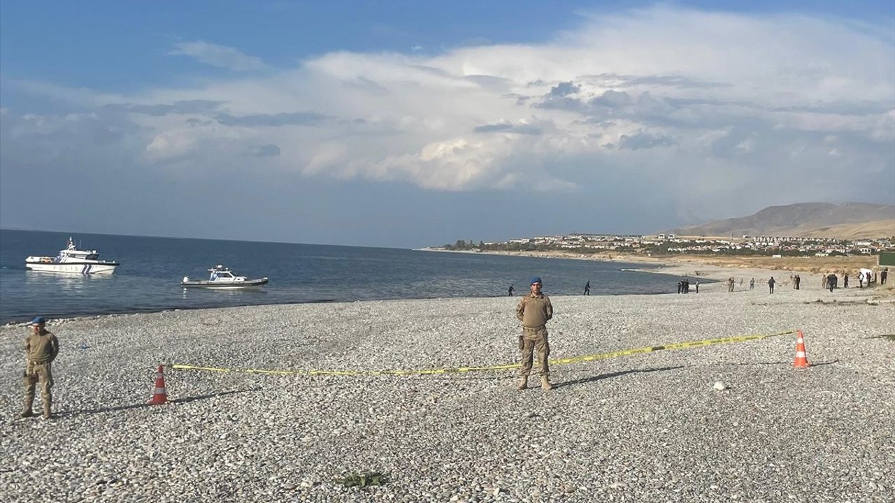 Kaybolan Üniversite Öğrencisi Rojin Kabaiş'in Cansız Bedenine Ulaşıldı