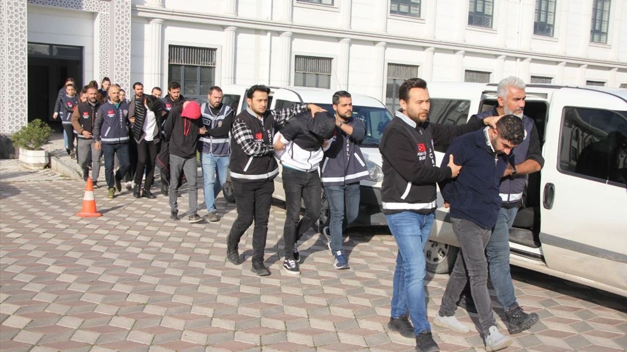 Kocaeli Merkezli Kargo Dolandırıcılığı Operasyonunda Tutuklamalar
