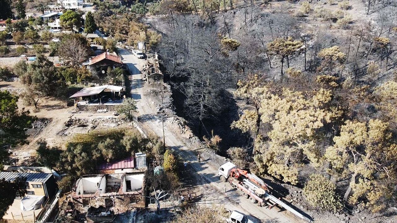 Menteşe'de Orman Yangını Havadan Görüntülendi