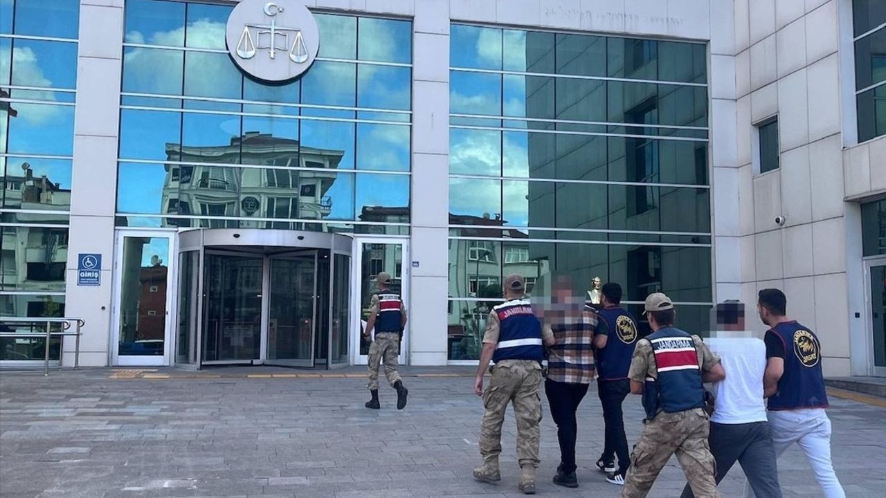 Ordu'da Hırsızlık Zanlıları Tutuklandı