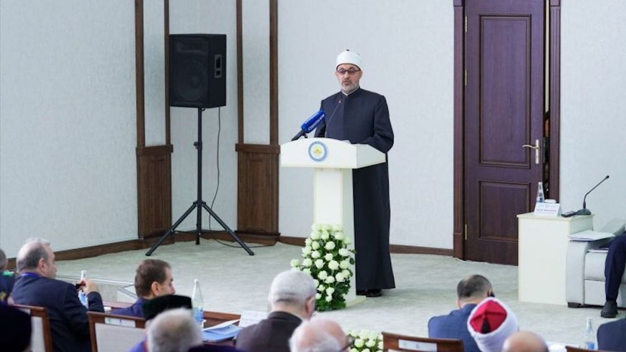 Özbekistan'da İmam Tirmizi'nin Bilimsel Mirası Konferansı