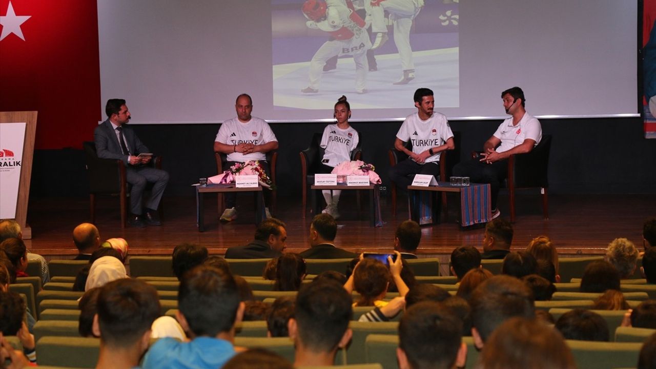 Paralimpik Sporcular Gaziantep'te Öğrencilerle Buluştu