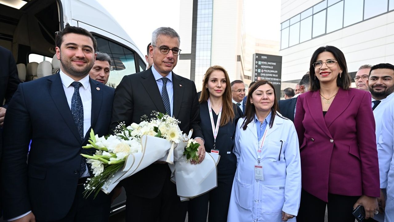 Sağlık Bakanı Memişoğlu'ndan Gaziantep Ziyareti