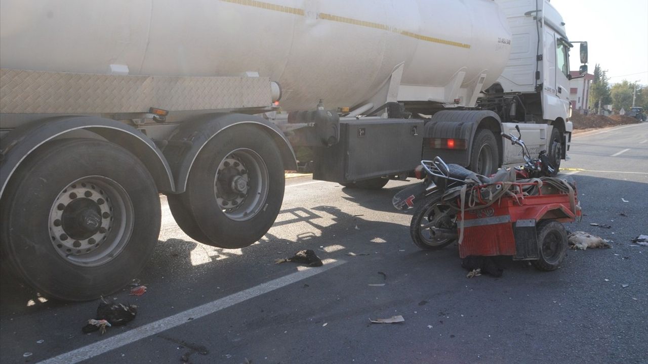 Şırnak'ta Trafik Kazası: Motosiklet Sürücüsü Hayatını Kaybetti