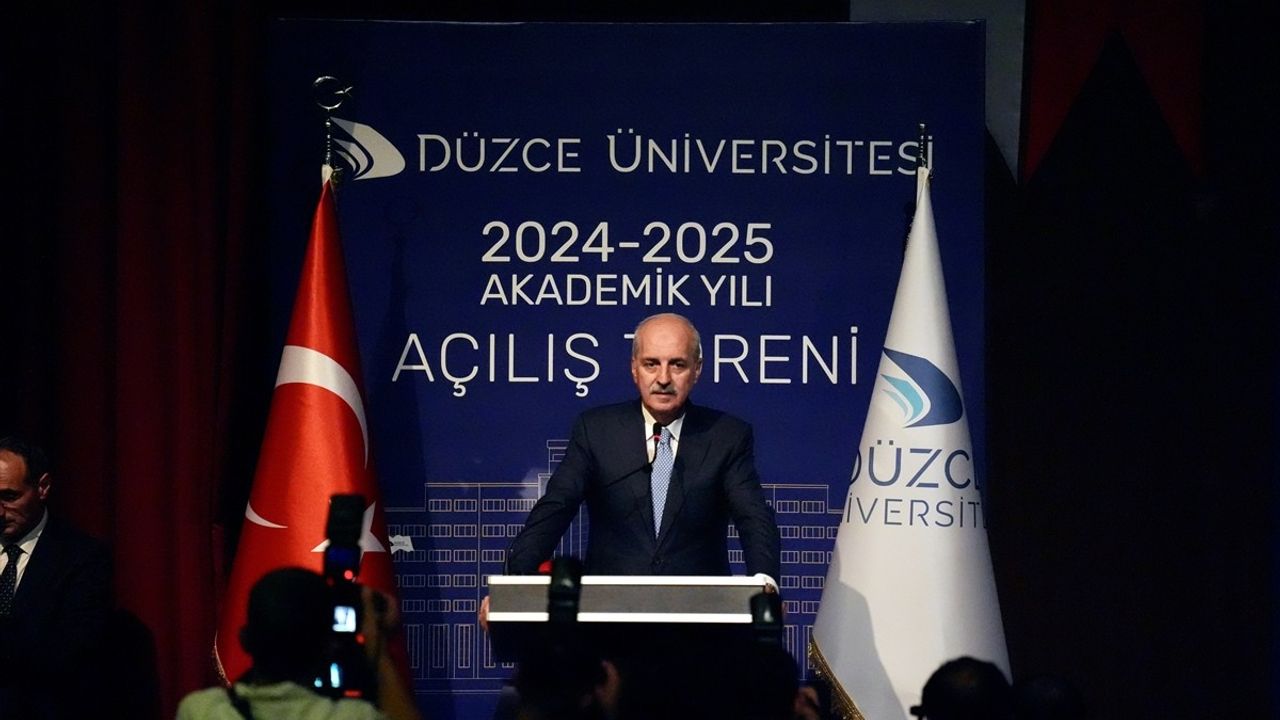 TBMM Başkanı Kurtulmuş, Düzce Üniversitesi Açılış Töreninde Önemli Mesajlar Verdi