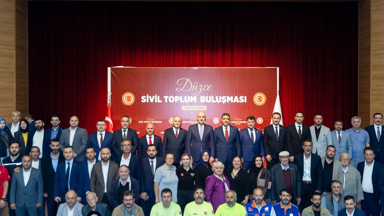 TBMM Başkanı Kurtulmuş, Sivil Toplum Buluşması'nda Hartlı Konuştu