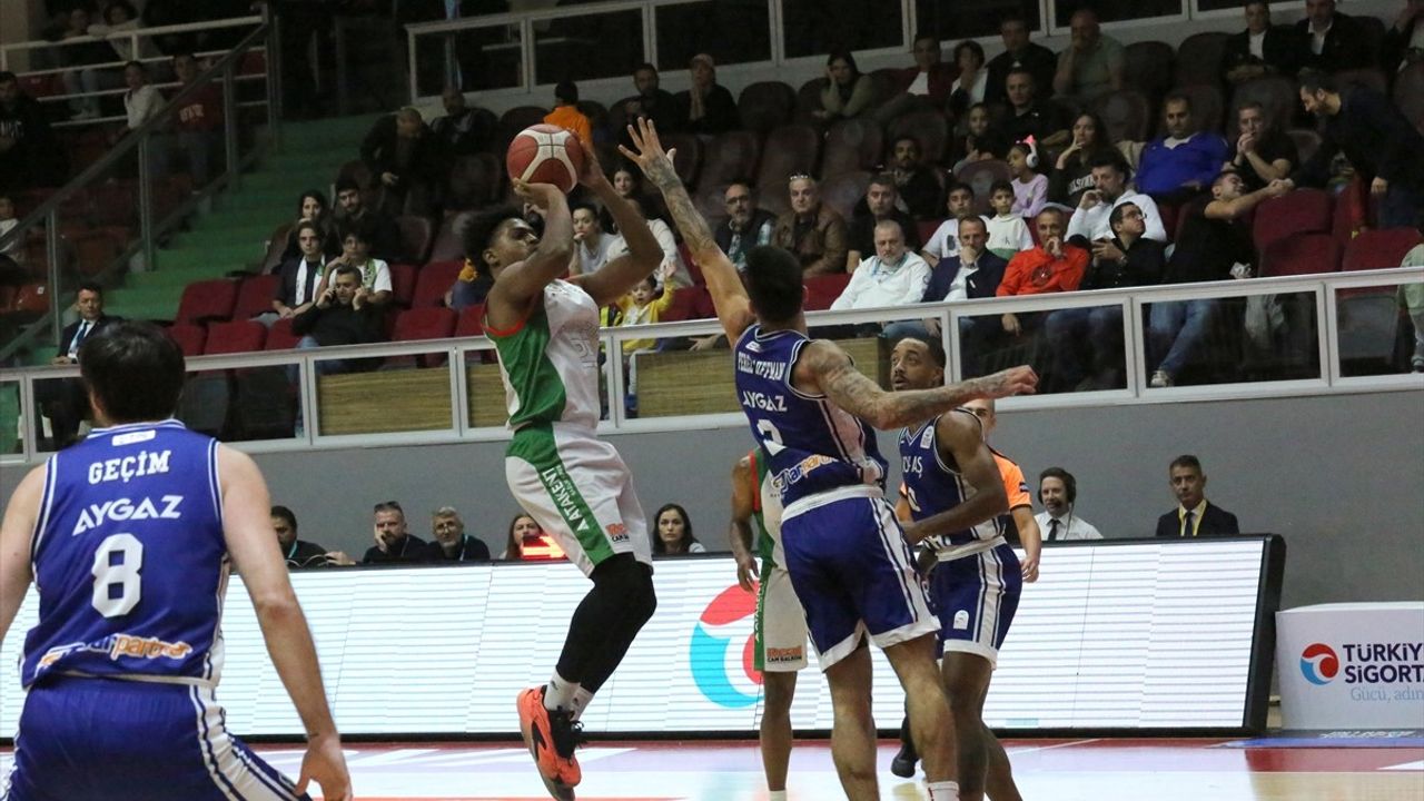 TOFAŞ Deplasmanda Yalovaspor'u Yenerek Galip Geldi