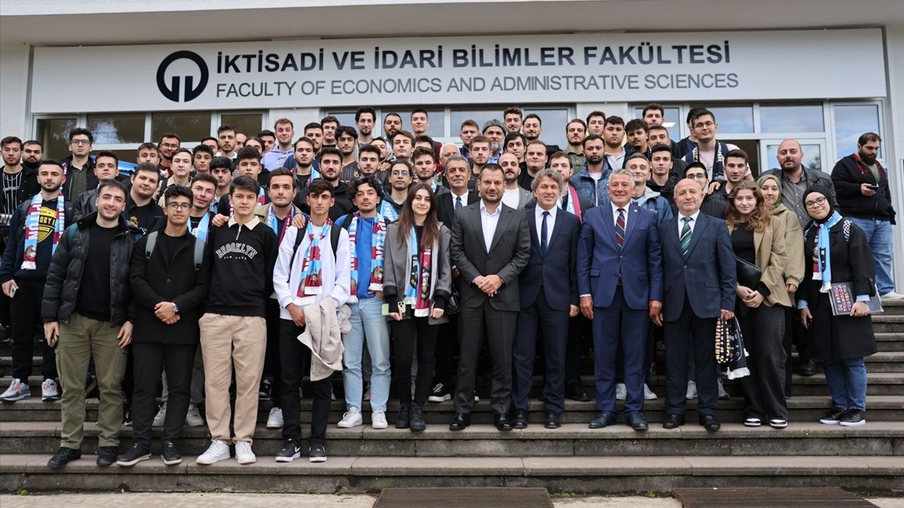 Trabzonspor Başkanı Ertuğrul Doğan, Üniversite Öğrencileriyle Buluştu