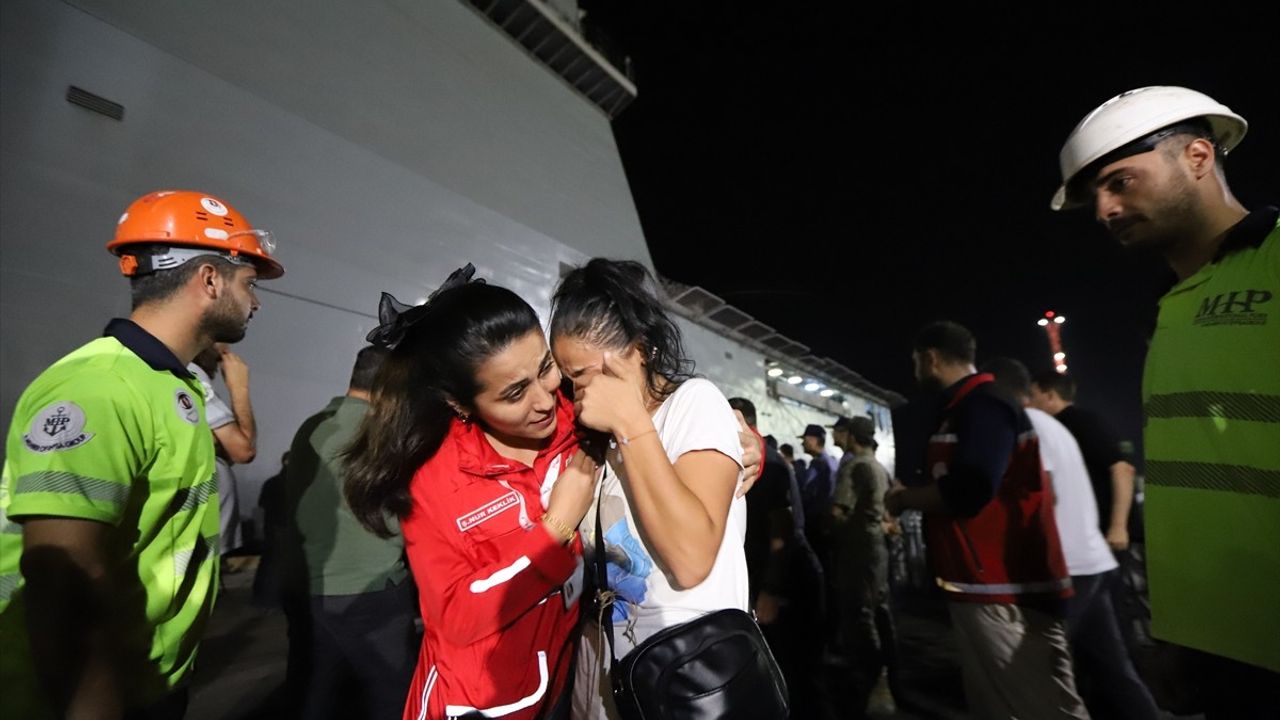 Türk Kızılay, Lübnan'daki Türk Vatandaşlarına Beslenme Desteği Sağlıyor