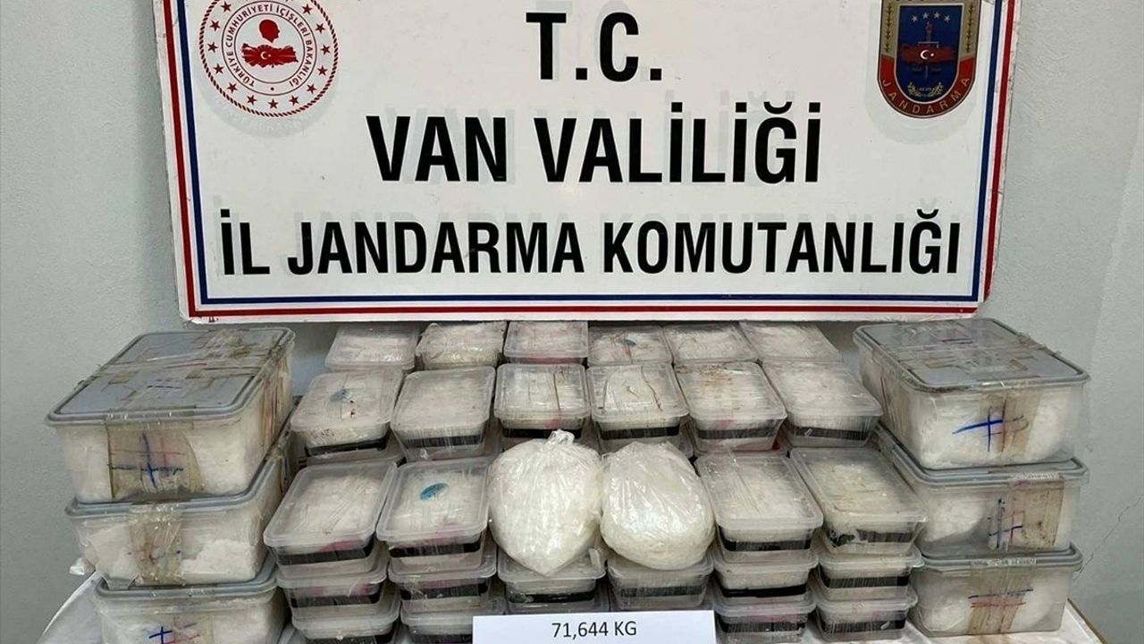 Van'da Uyuşturucu Operasyonu: 71 Kilo 629 Gram Ele Geçirildi