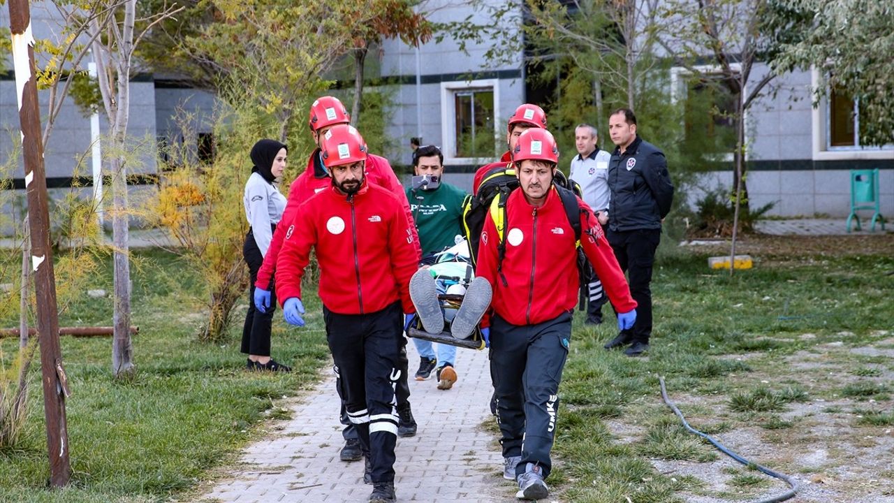 Yangın Tatbikatıyla Acil Durum Hazırlıkları Güçlendirildi