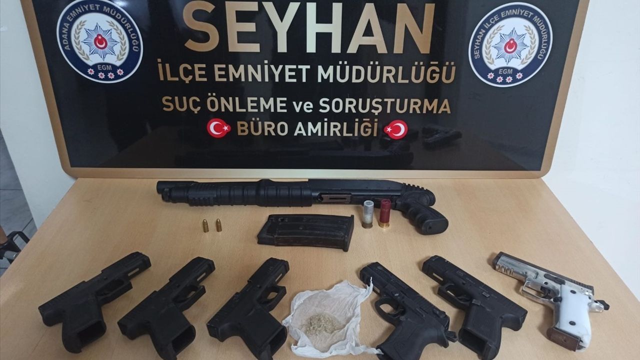 Adana'da 14 Yaşındaki Çocuk Silah ve Uyuşturucuyla Yakalandı