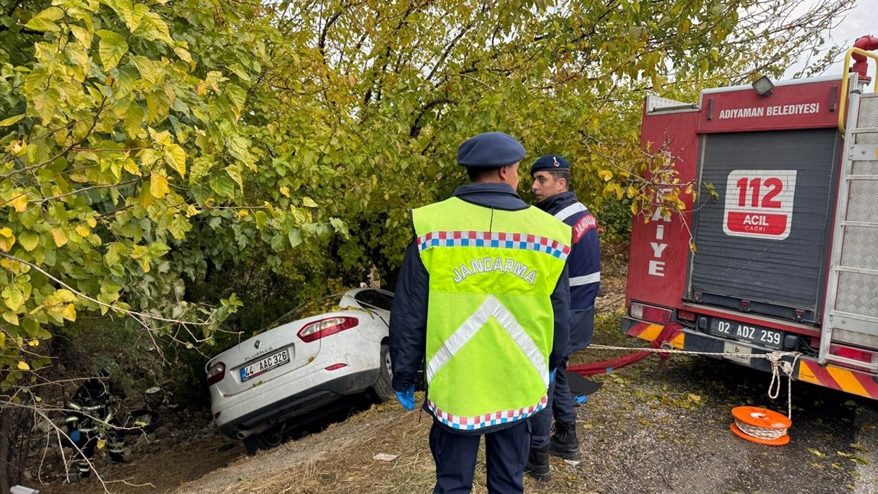 Adıyaman'da Feci Trafik Kazası: 3 Kişi Hayatını Kaybetti