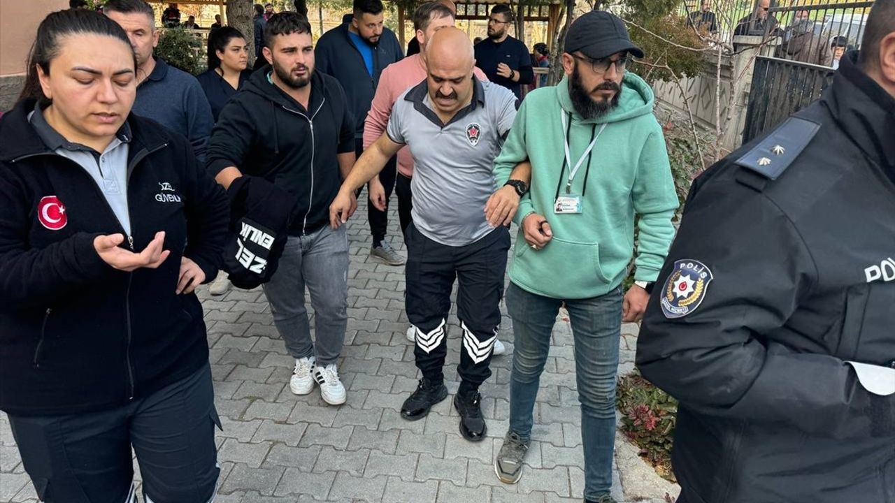 Aksaray'da Diş Sağlığı Merkezinde Saldırı: 4 Yaralı