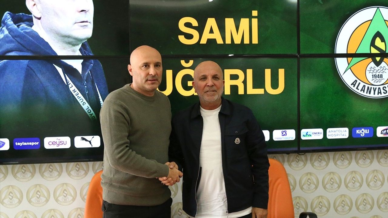 Alanyaspor'da Yeni Dönem: Sami Uğurlu Teknik Direktör Oldu