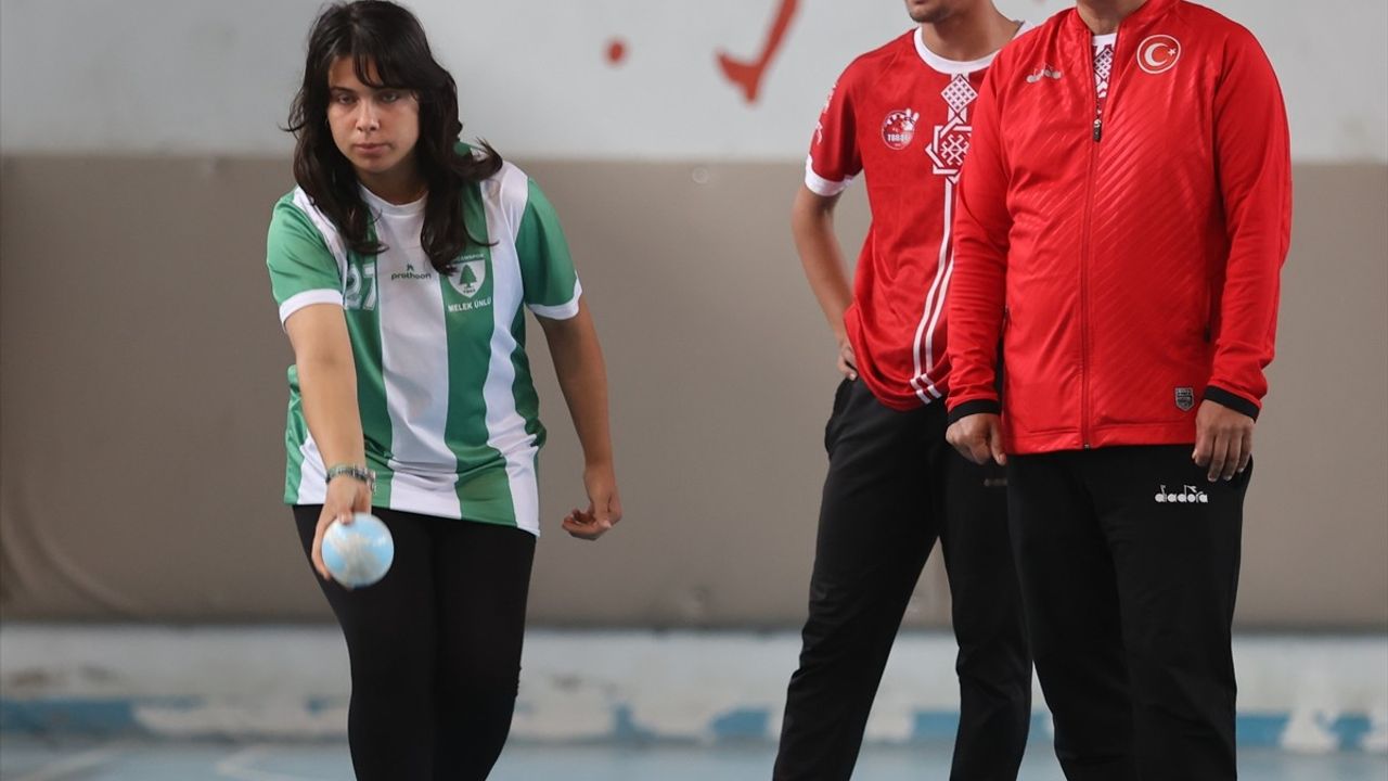 Anadolu Lisesi 'Sporcu Fabrikası' Olma Yolunda İlerlemesini Sürdürüyor