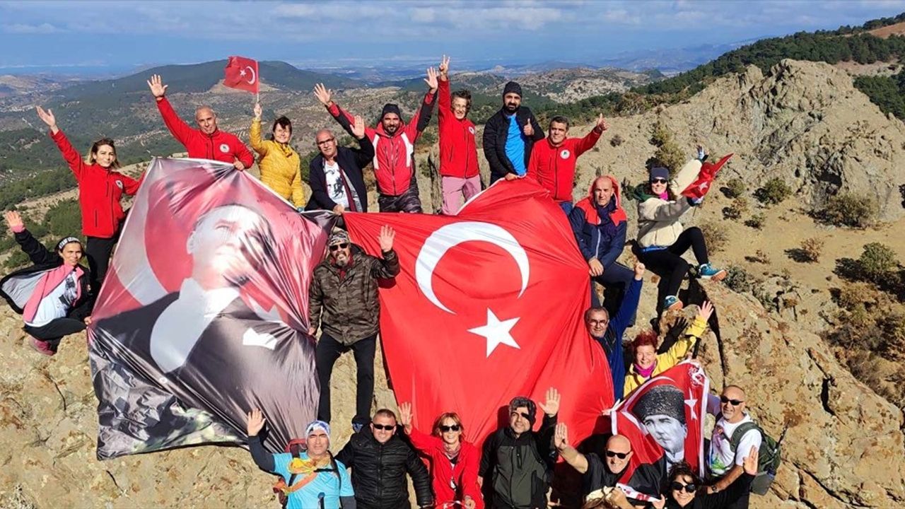 Atatürk Kayalıkları'nda Anma Töreni