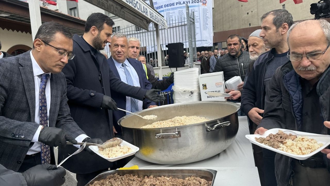 Bağcılar'da Geleneksel Türbe Dede Pilav Günü Kutlandı