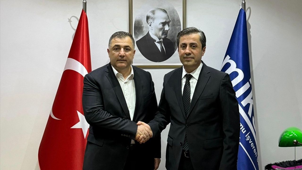 Belediye Şirketleri ile Hizmet-İş Sendikası Arasında Yeni Toplu İş Sözleşmesi İmzalandı