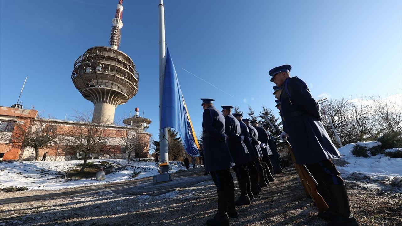 Bosna Hersek'in Devlet Günü Törenlerle Kutlandı