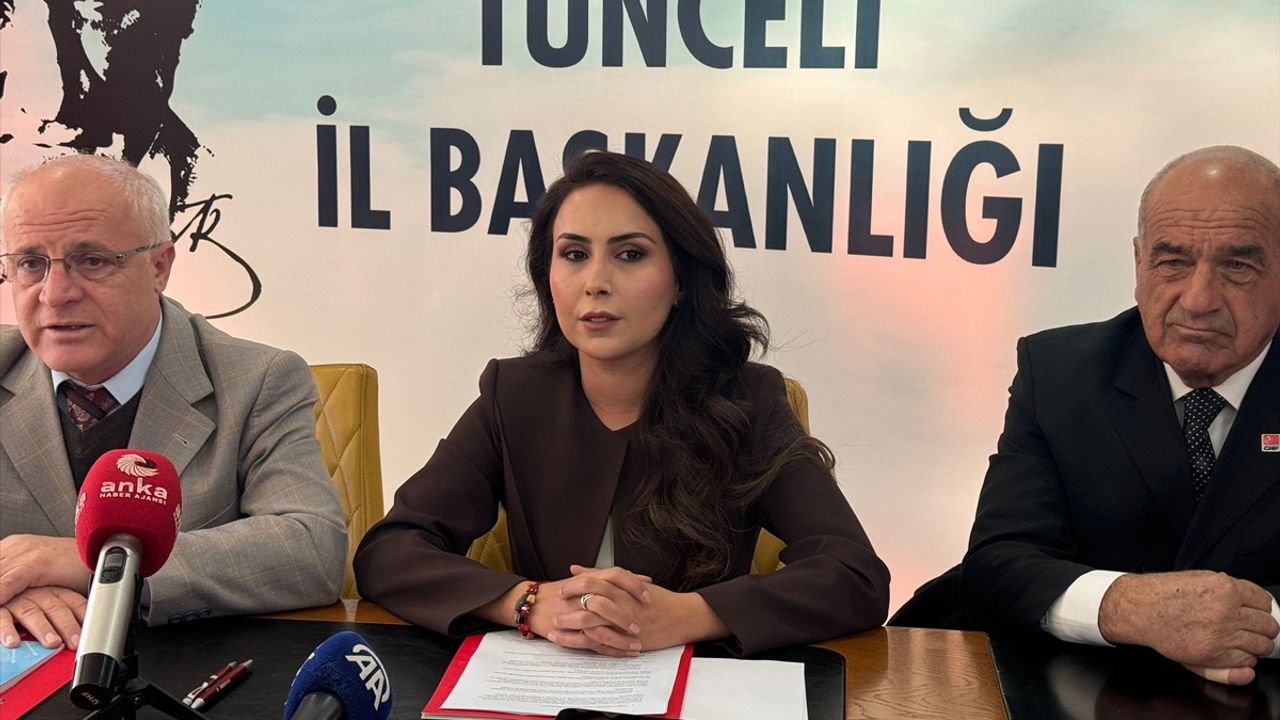 CHP'den Tunceli'de Demokrasi Vurgusu