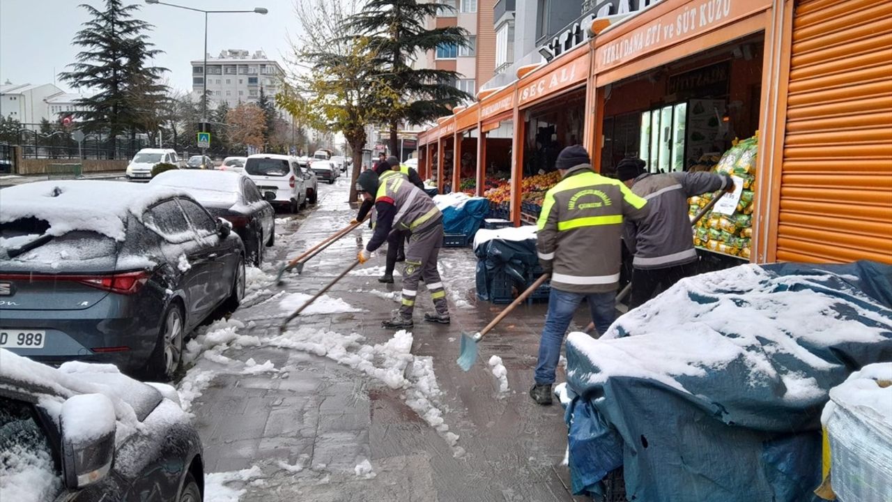 Çorum'da Kar Yağışı Etkisini Gösterdi