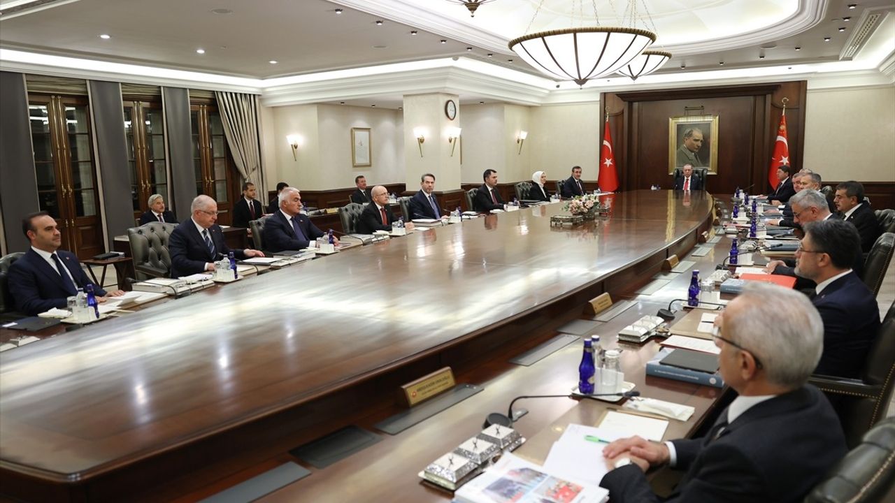 Cumhurbaşkanlığı Kabinesi Toplantısı Gerçekleşti