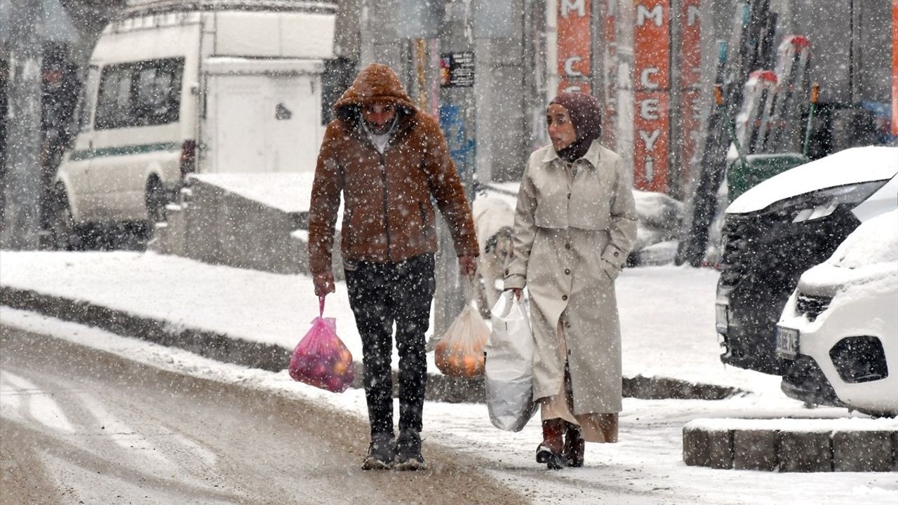 Doğu Anadolu'da Dondurucu Soğuklar Hüküm Sürüyor