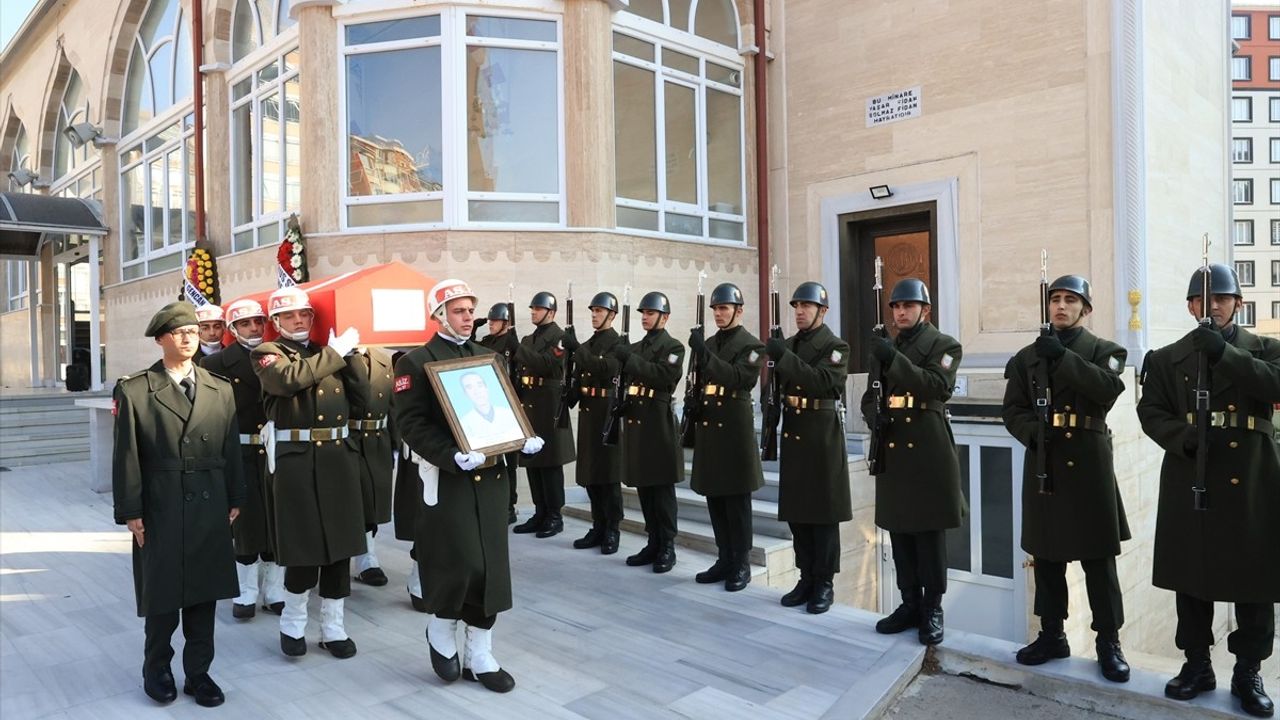 Edirne'de Kıbrıs Gazisi Mustafa Ekemen Son Yolculuğuna Uğurlandı
