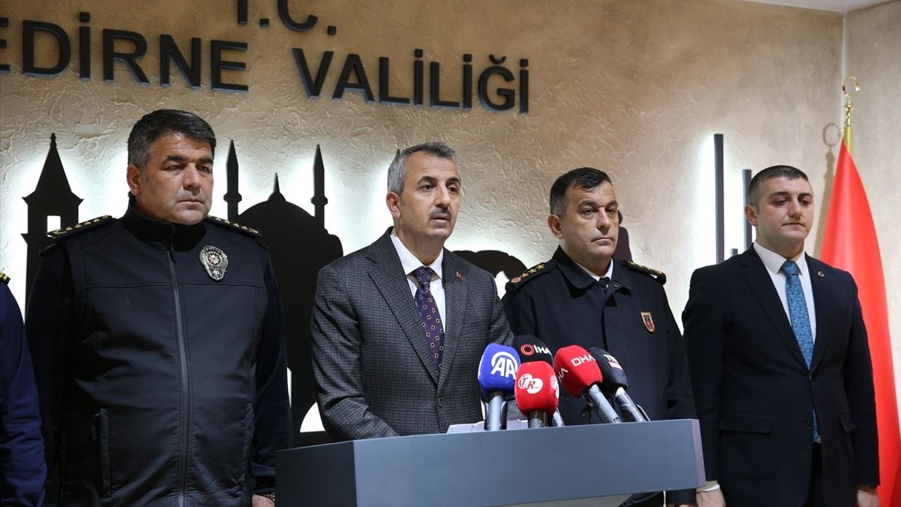 Edirne'de Uyuşturucu Operasyonları: 10 Ayda 3 Ton 997 Kilogram Uyuşturucu Ele Geçirildi