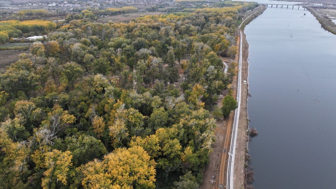 Edirne'deki Söğütlük Millet Bahçesi Çalışmaları Tamamlanıyor