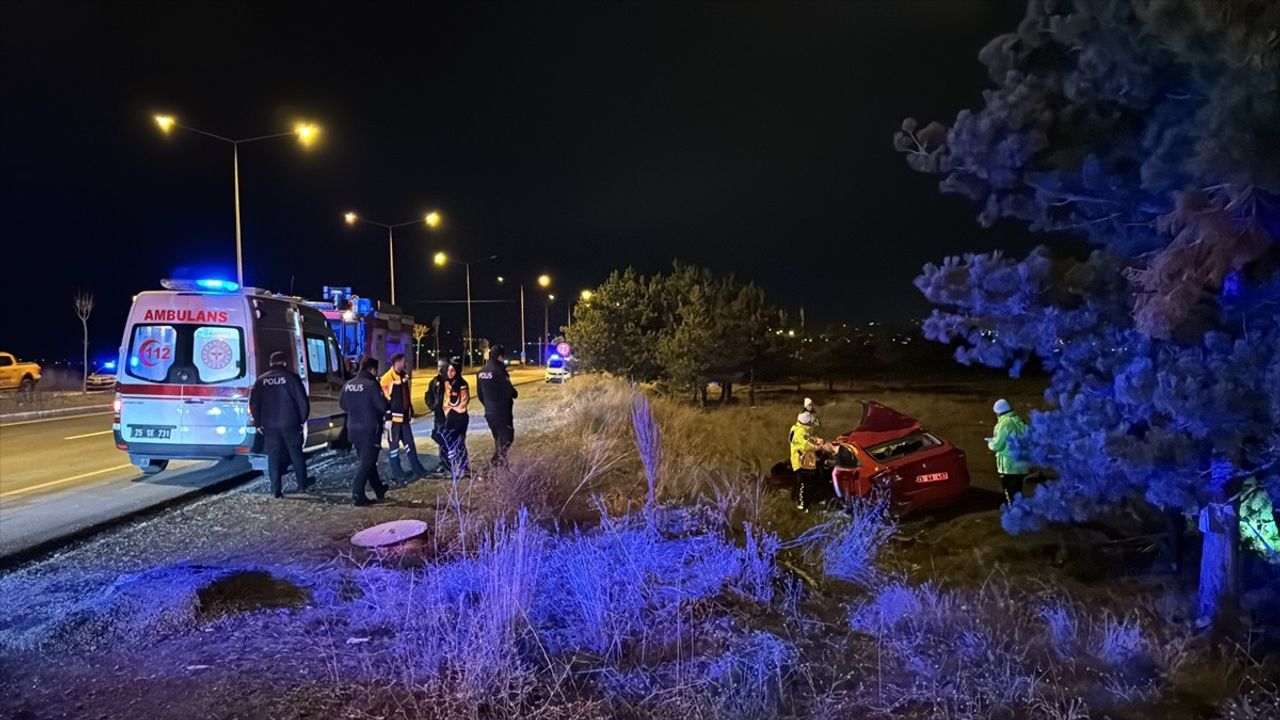 Erzurum'da Trafik Kazası: 1 Ölü, 3 Yaralı