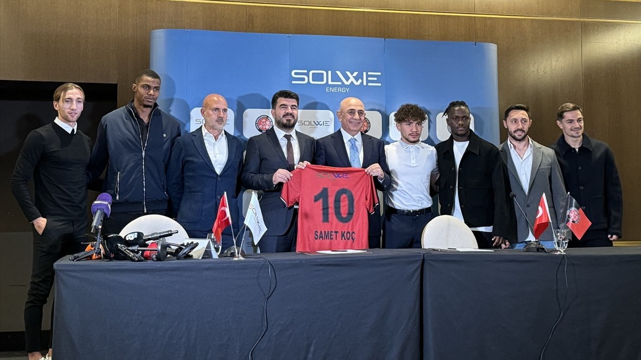 Fatih Karagümrük'ten Solwie Energy ile Sponsorluk Anlaşması