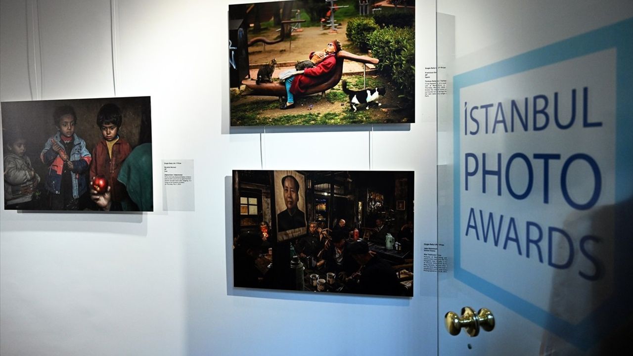 İstanbul Photo Awards 10. Yıl Sergisi Brüksel'de Başladı