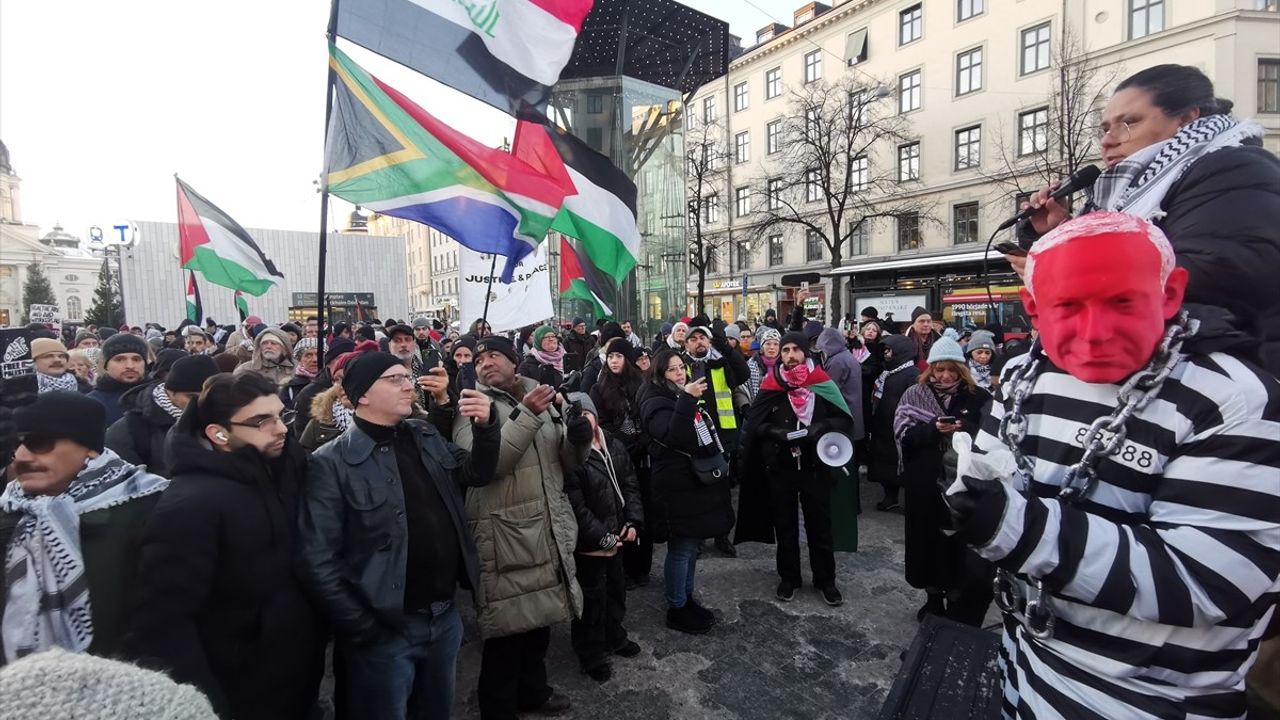 İsveçli Akademisyenden Netanyahu'ya Yönelik Protesto Çağrısı