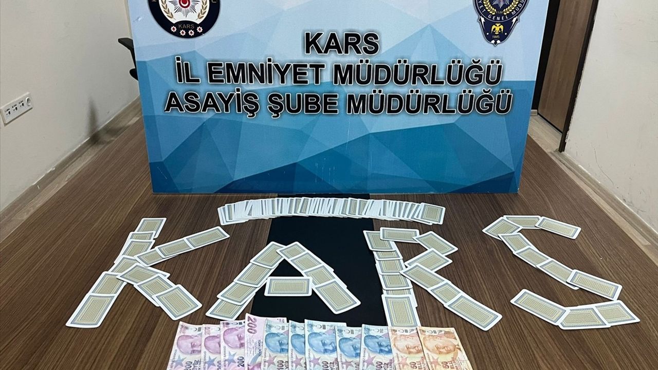 Kars'ta Kumar Operasyonu: 10 Kişi Suçüstü Yakalandı