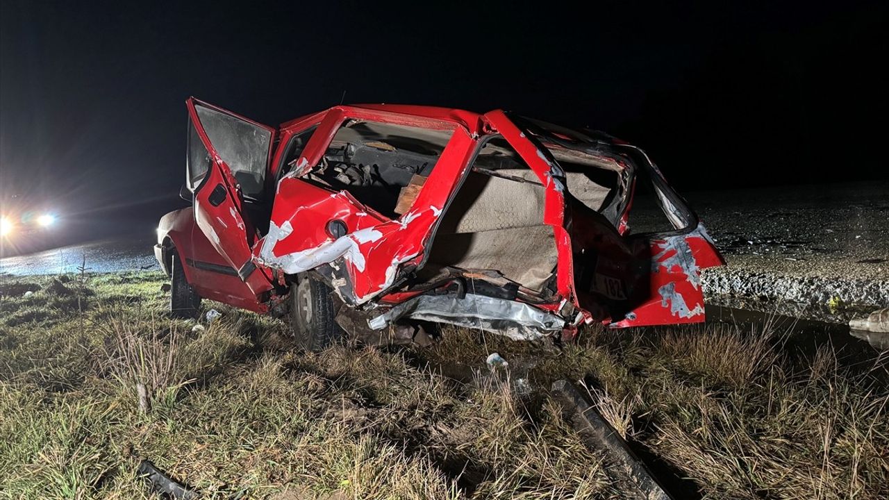 Kastamonu'da Trafik Kazası: 1 Ölü, 2 Yaralı