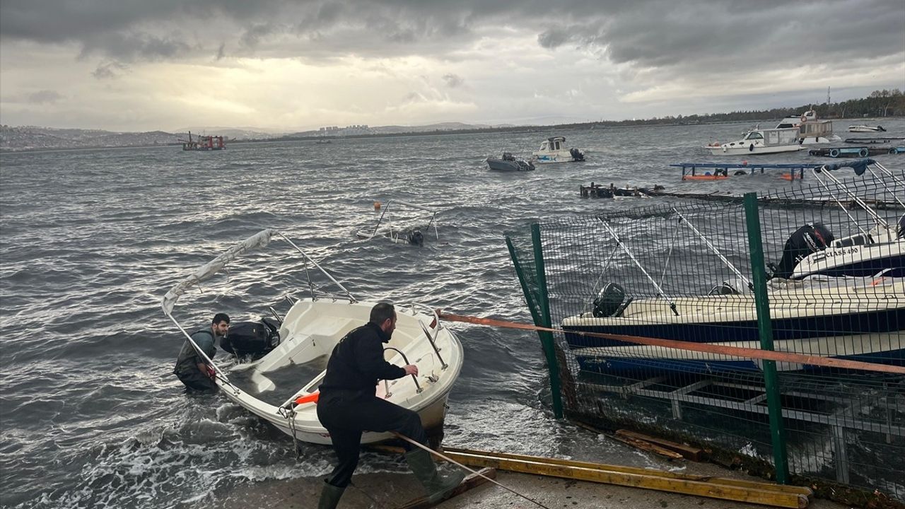 Kocaeli, Bolu ve Düzce'de Şiddetli Sağanak ve Fırtına Etkisi