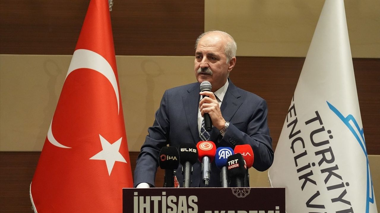 Kurtulmuş'un TÜGVA Programındaki Önemli Mesajları