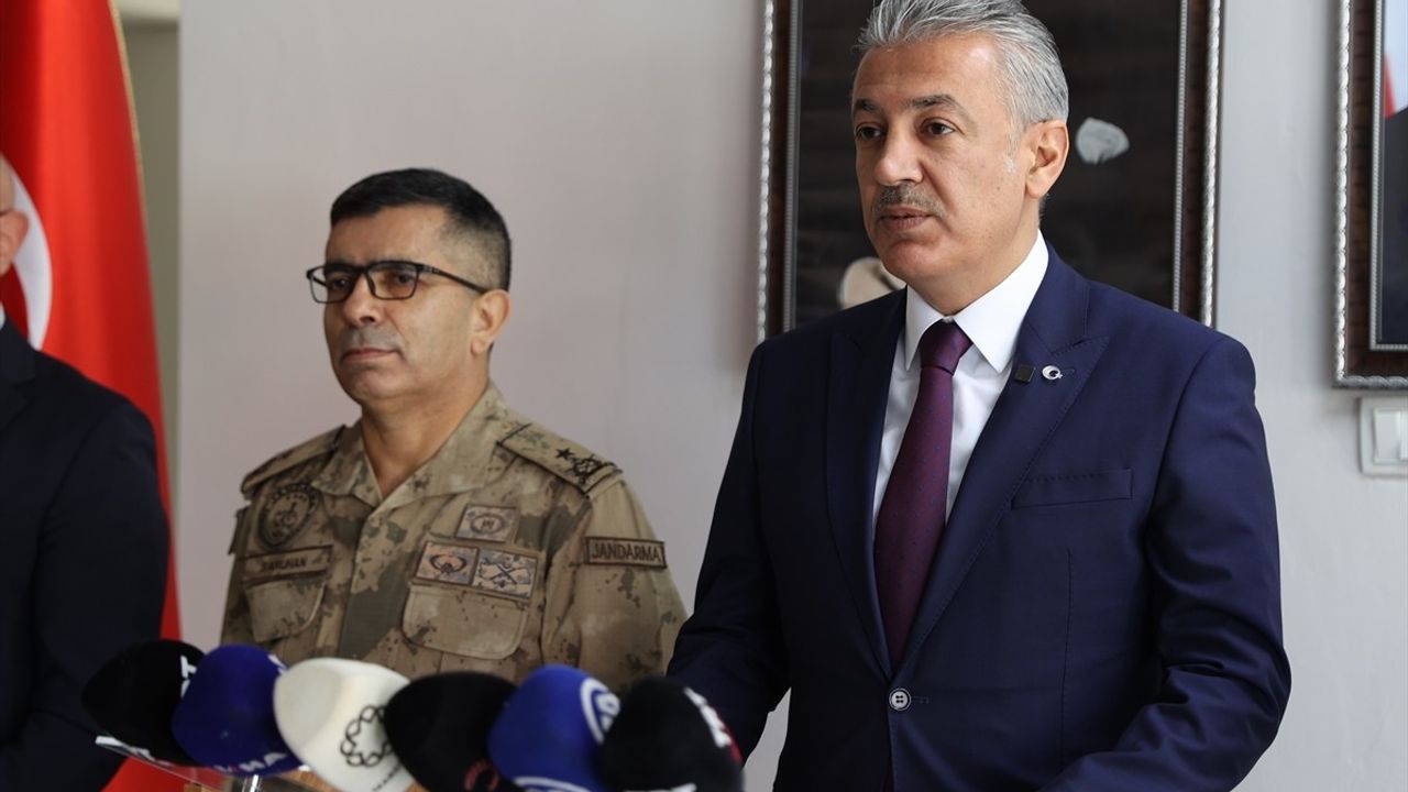 Mardin'de Asayiş ve Güvenlik Toplantısı Yapıldı