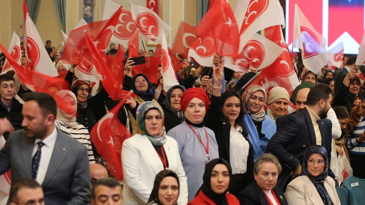 MHP'den 'Bir ve Birlikte Hilal'e Doğru Türkiye' Toplantısı