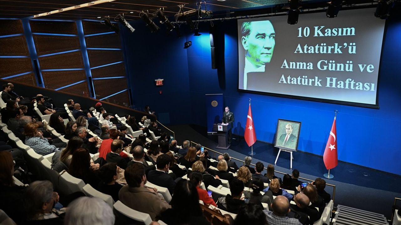 Mustafa Kemal Atatürk New York'ta Anıldı