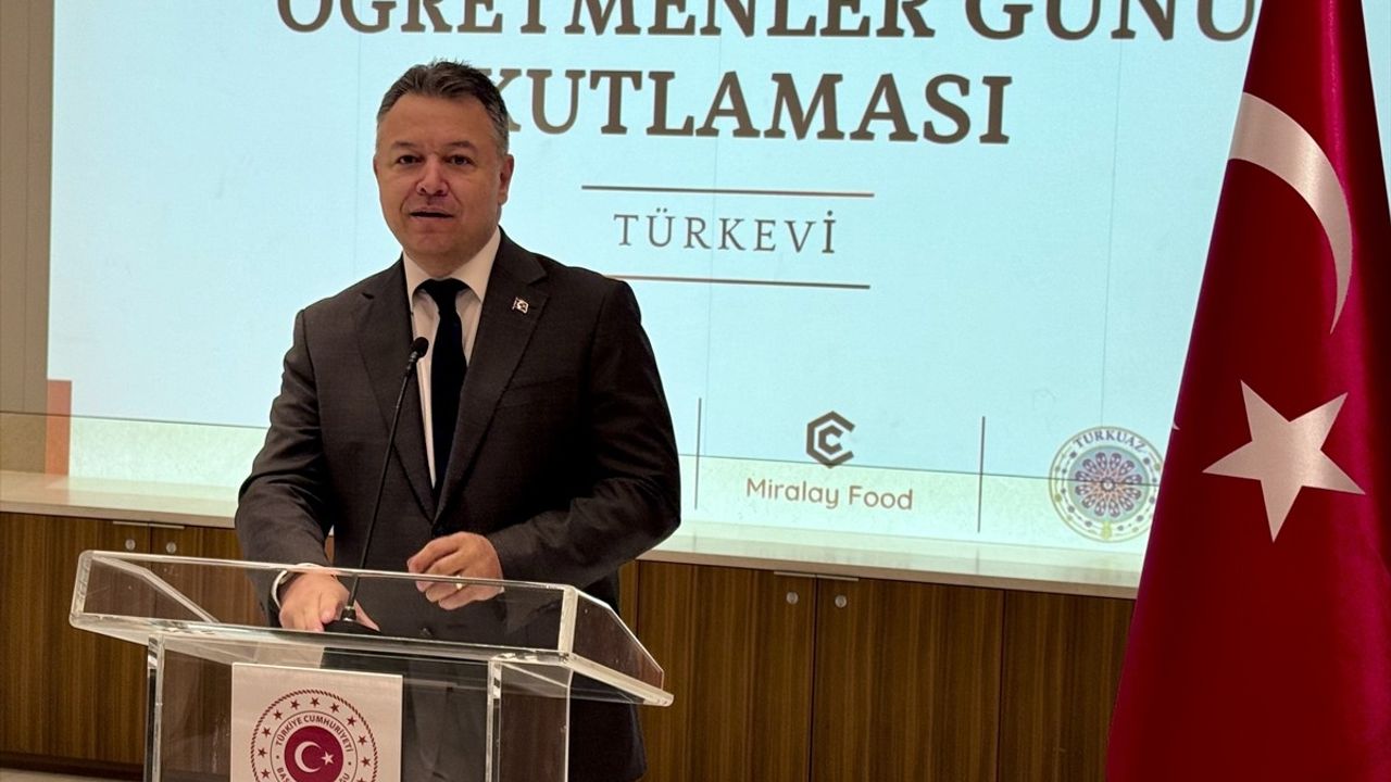 New York'ta Öğretmenler Günü Kutlandı