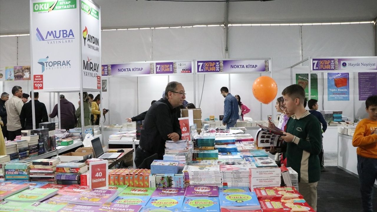 Niğde'de 7. Kitap Fuarı Heyecanı
