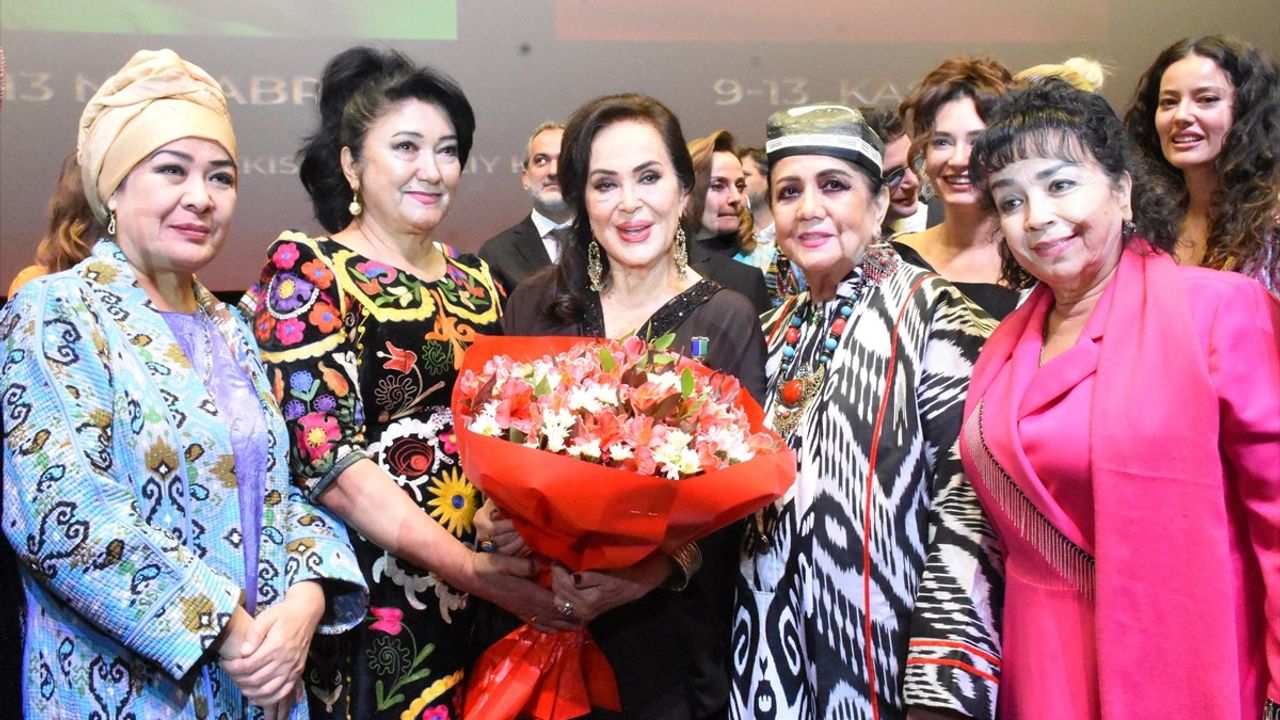 Özbekistan'da Türk Filmleri Haftası Başladı