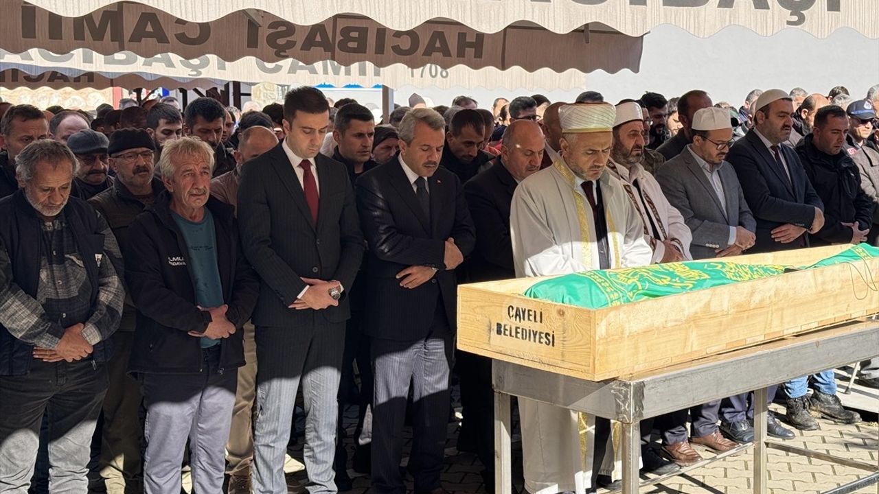 Rize'de Heyelandan Hayatını Kaybeden Yakup Ali Bayraktar'ın Cenazesi Defnedildi