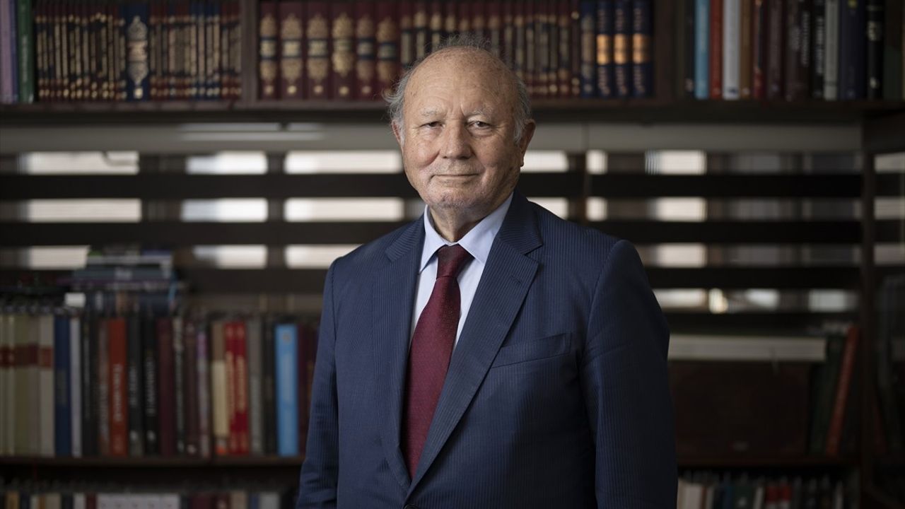 Şerafettin Yılmaz ile Türk Kültürüne Hizmet Vakfı Üzerine Röportaj