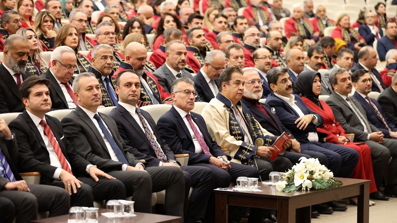 Sivas Cumhuriyet Üniversitesinde Akademik Yıl Açılışı